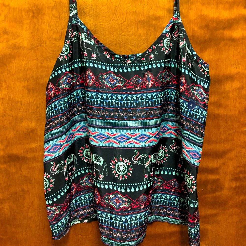Hollister top